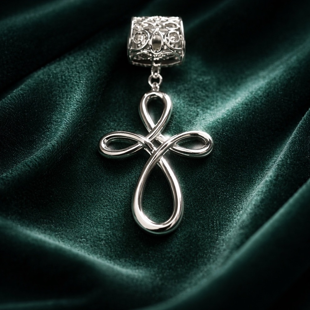 Howard’s Scarf Accent Silver Metal Cross Design